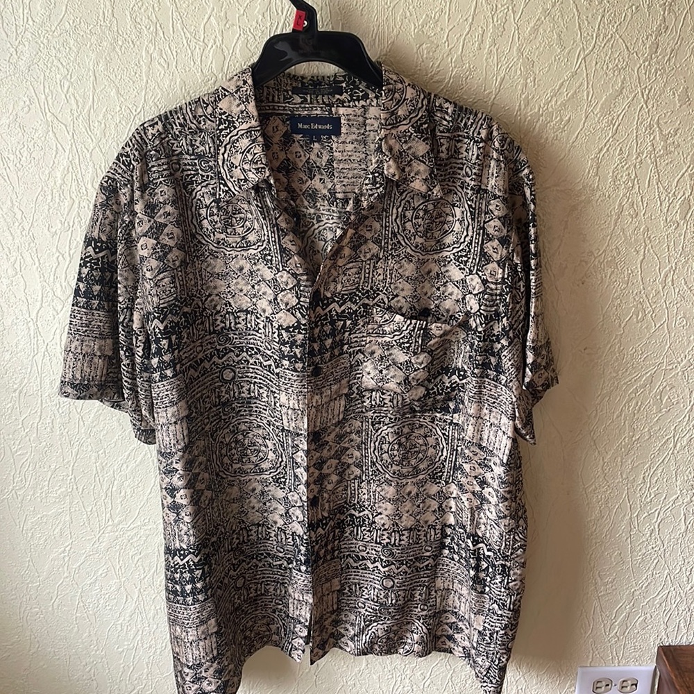 Marc Edwards men’s button up.